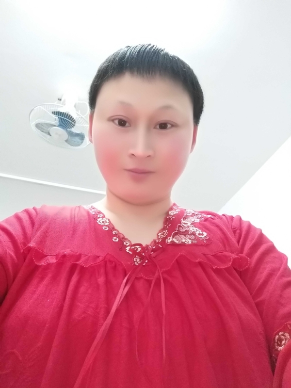 彩虹姐姐永不言弃的第一张照片--宜昌中老年相亲网
